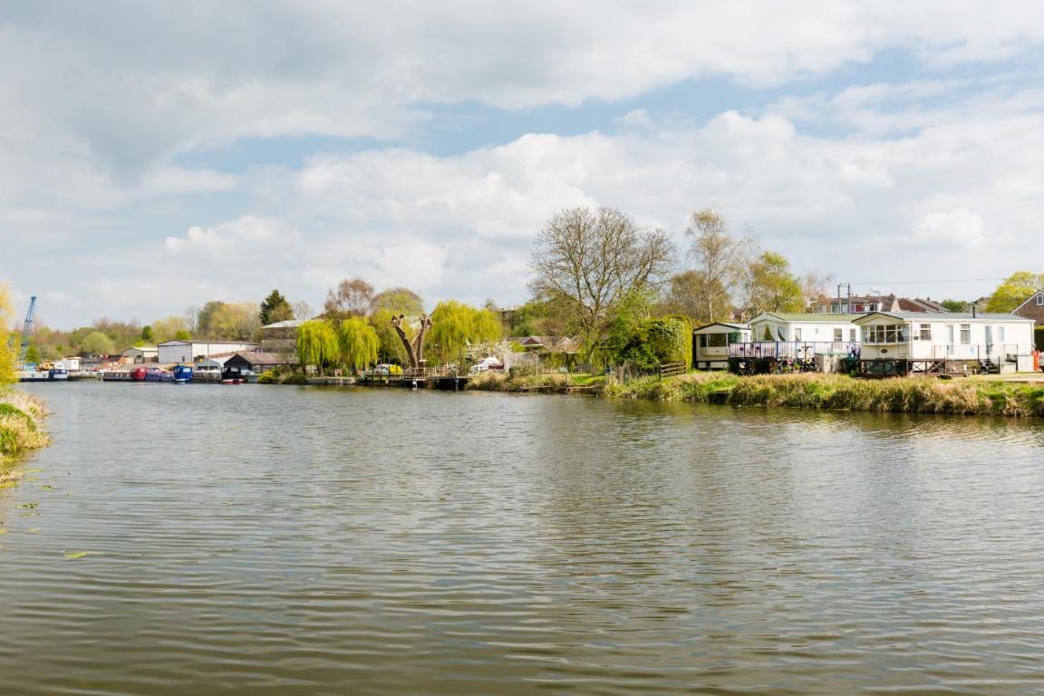 Riverside Cottage إيفيشام المظهر الخارجي الصورة